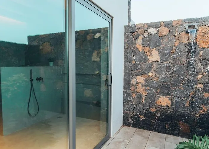 Sal Marina Premium لاجاريس